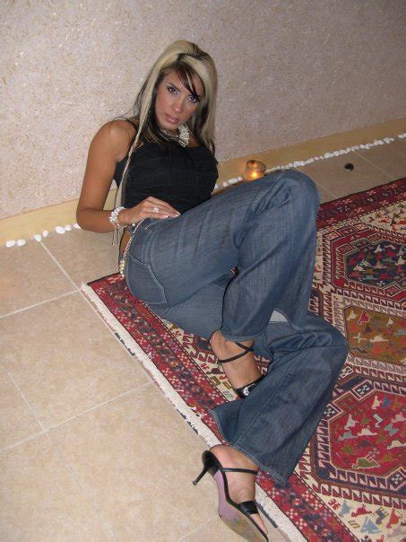 Persian Hot Girls An Iranian Too Sexy Girl Pic