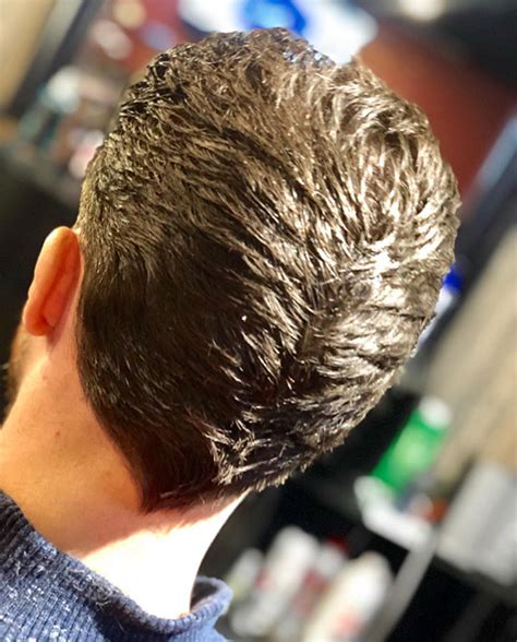Hair is combed from the sides to form 11.10.2020 · haircuts for women stylish haircuts business haircuts. 25 Outstanding Ducktail Haircut Variations For Men ...