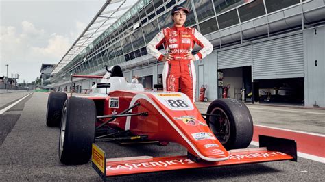 Zaprogramuj się i nie przegap jednego wyścigu. Formuła 1: seria W dla kobiet wystartuje w sezonie 2021 ...