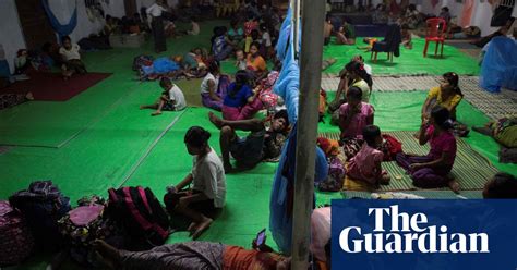 Deadly Exodus 123 000 Rohingya Flee Myanmar In Two Weeks In Pictures Global Development