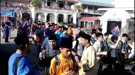 Kemerdekaan indonesia ini tentunya memiliki makna yang sangat besar bagi seluruh warga indonesia. Sekolah Tinggi Muar - Sambutan Hari Kemerdekaan ke 57 2014 ...