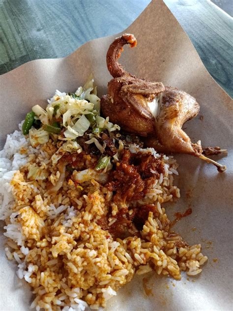Amk gelang patah juga dimaklumkan bahawa seorang ahli pas telah menerima ugutan dari ketua ketika itu keadaan sudah tidak terkawal. 10 Tempat Makan di Gelang Patah Yang Wajib Anda Serbu ...