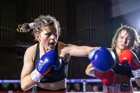 Female Boxing Now