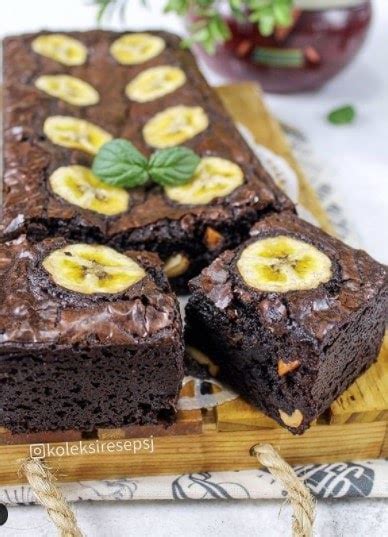 Most of us know they're a great source of potassium but i'm going to share some of the. Resep Chewy Banana Peanut Brownie