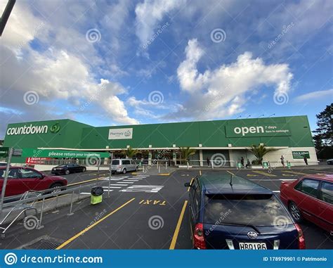 The lockdown is the first in new zealand in six months and represents a significant setback in the nation's largely in this latest case, an auckland mother, father and daughter have caught the virus. Social Distancing While Shopping During Lockdown Editorial ...