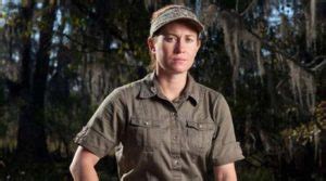 Kristi Broussard From Swamp People Biography And Facts Swamp People