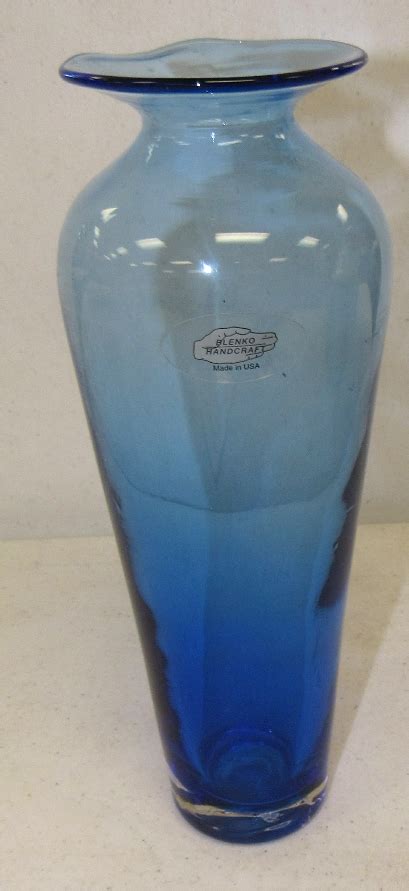 Sold Price Vintage Blenko Cobalt Blue Art Glass 10 Bud Vase With Label Ec February 6 0118