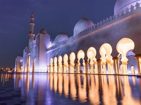 Visiting The Sheikh Zayed Grand Mosque Abu Dhabi • The Travel Escape