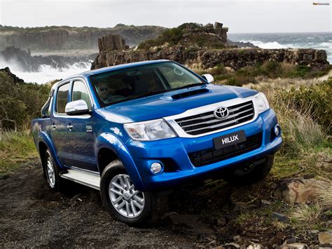 94 Toyota Hilux Wallpapers