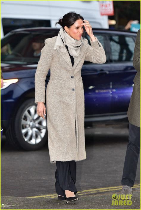 As has become very clear, markle is no longer bound by the constraints of being a royal. Meghan Markle's Latest Outfit Is Already Selling Out, But ...