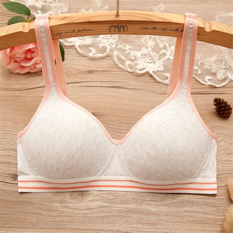 Yasemeen Ultra Thin Cup Wire Free Brassiere For Small Bust Seamless
