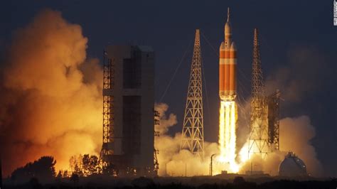 Orion Nearly Flawless In 2 Orbit Test Flight Cnn