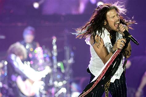 Gli audioslave sono stati un supergruppo musicale alternative metal statunitense, formato a los angeles nel 2001 per volontà di chris cornell (), membro dei soundgarden, con tim commerford (), brad wilk e tom morello dei rage against the machine Aerosmith prioriza Sudamérica | Billboard