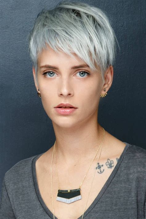 Die kurzhaarfrisuren für frauen bilder 2015. Kurzhaarfrisuren 2019 Für Damen - Trendig, Facettenreich ...