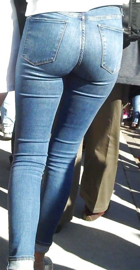 ボード「tight Sexy Jeans」のピン