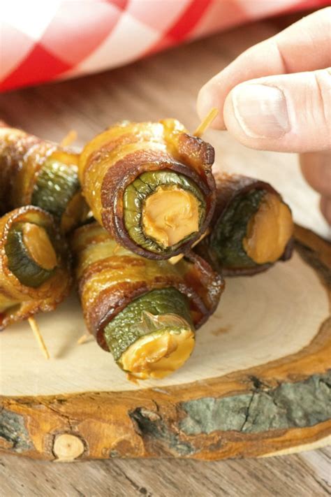 Smoked Jalapeno Poppers - BBQing with the Nolands