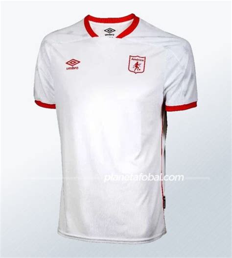 A los estadounidenses chicago fire y new york red bulls; Camisetas Umbro del América de Cali 2021