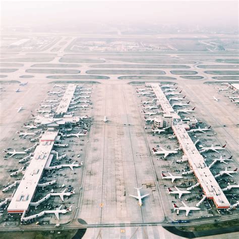 The World's Busiest Airports - Delayfix
