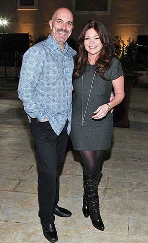 But before that, she was married to eddie van halen. Valerie Bertinelli gets married to longtime beau Tom Vitale | Ministry of Gossip | Los Angeles Times