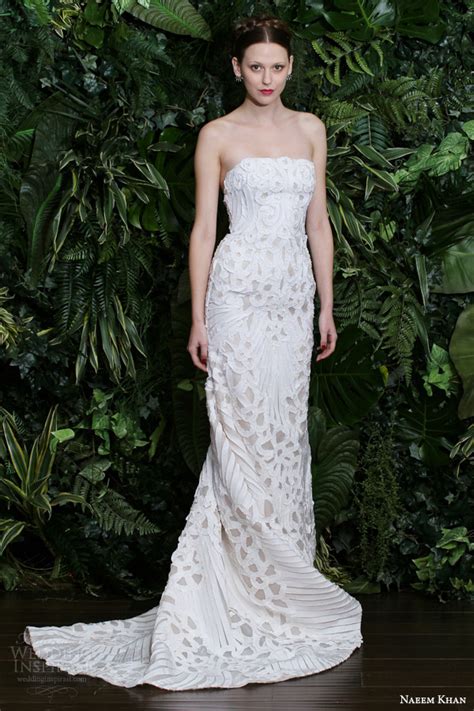 This leading wedding gown designer specialises in pieces that have fluid lines, hand beading and are made from luxurious silks, laces and satins. Top Wedding Dress Designers 2014 - BestBride101