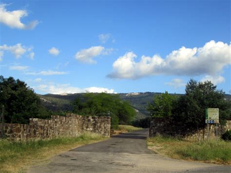 Hacemos que viajar a portal americas sea fácil, por eso más de 865 millones de usuarios, incluidos los usuarios de bogotá, confían en moovit como la mejor aplicación de transporte. Foto: Portal de entrada a la Jarda - La Jarda (Cádiz), España