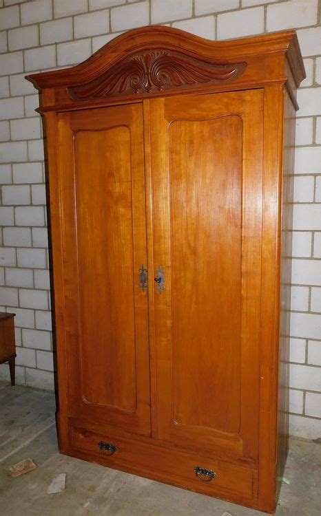 0395 351 49 24 mobil/whatsapp: Schrank - antik - Kirschbaum massiv Holz | Kaufen auf Ricardo