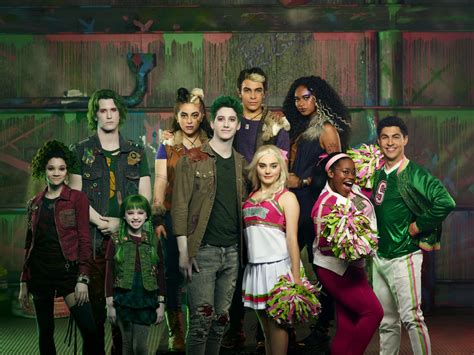 Werewolves Join Party For Disney Channels ‘zombies 2 Kget 17