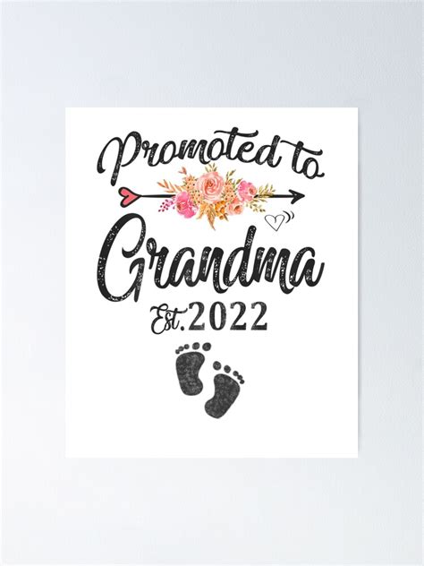 Promoted To Grandma 2022 First Time Grandma New Grandmother Poster