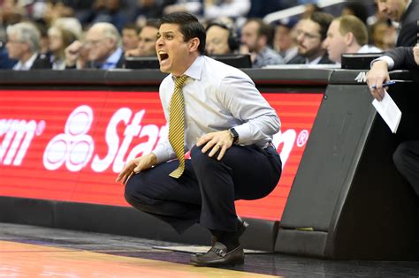 Miller, 29 aralık 2018'de unc greensboro tarihinin en iyi koçu oldu ve 125 galibiyetle eski akıl hocası mike dement'i geçti. UNC Basketball: Former Tar Heel, UNCG coach ranked No. 1 by ESPN