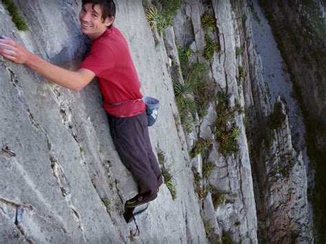 What The Brain Of A Guy Who Climbs Massive Cliffs Without Ropes Can
