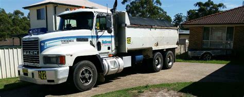 Anderson earthmoving