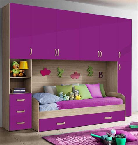 Le camerette per bambini sono le stanze in cui i più piccoli abitanti della casa giocano, studiano, dormono, in una sola parola crescono. Arredare una cameretta per due bambini: idee salvaspazio e ...