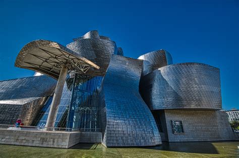 Images And Ideas Bilbao Guggenheim Museum