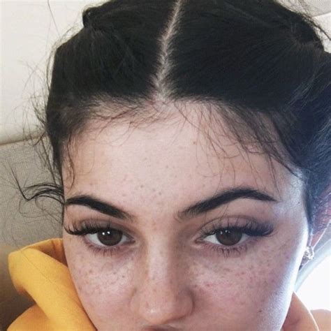 5 Ways To Create Faux Freckles That Look Totally Natural Fake
