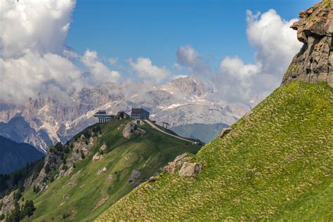 Viel Del Pan walk - Alta Badia walk - Dolomites walks
