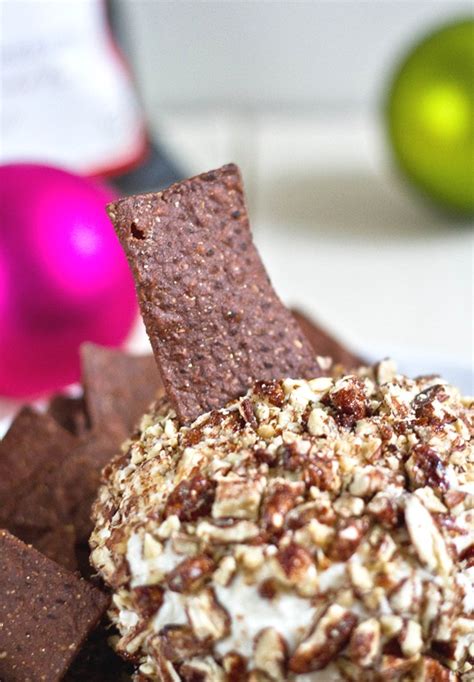 Dessert Cream Cheese Ball | The Wannabe Chef