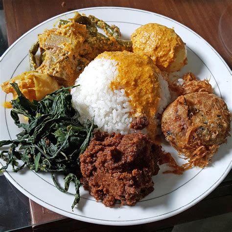 Kalo di daerah agan2 gimana gan? 28+ Gambar Nasi Padang - Richi Wallpaper