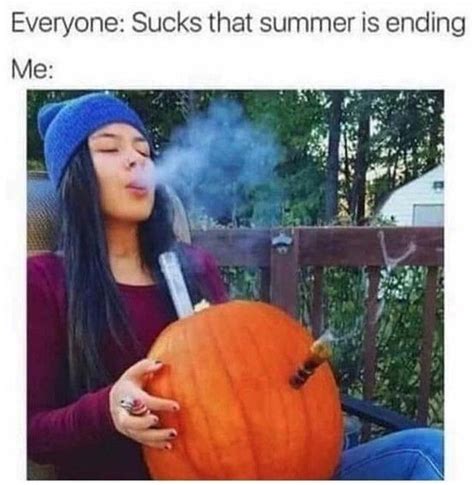 The Start Of Fall Is Tomorrow So Bring Out The Pumpkins And Make A Fall Inspired Bong 🎃 Basic