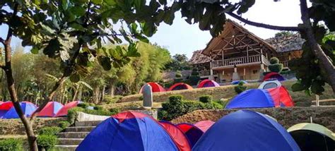 Kampung batu ecopark adalah destinasi liburan dan wisata edukasi, petualangan dan kuliner di bandung bagi keluarga dan sahabat anda, dengan berikut adalah daftar harga bagi pengunjung individu, yang berlaku di kawasan kampung batu ecopark yang berlaku mulai januari 2017. Kampung Buyut Cipageran Kabuci Cimahi - Harga Tiket Masuk ...