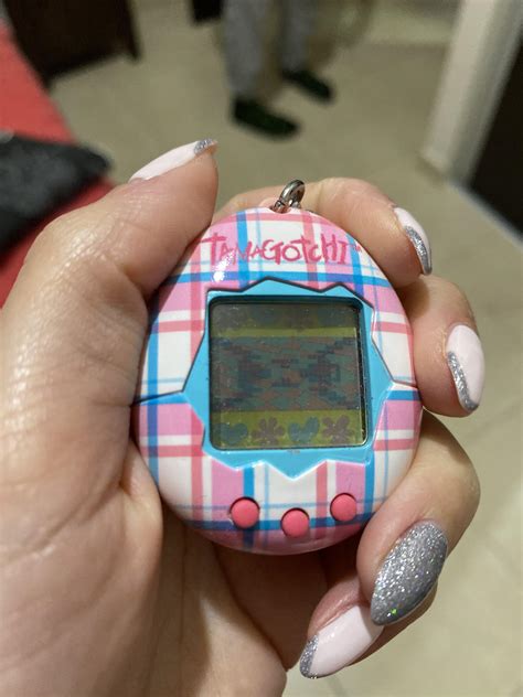 I Left My Gen 1 Tamagotchi Dead For Months And Now This Shows On The