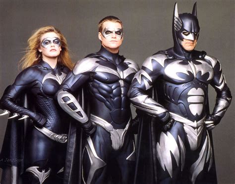 Le Costume De Batman 75 Ans Dévolution Du Comic Au Cinéma
