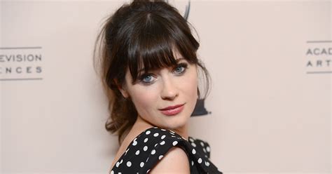 Should I Get Bangs If Youre Wondering Here Are 17 Things Only Women With Fringe Understand