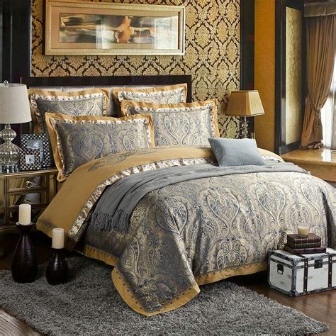 European Luxurious Bedding Set Retro Jacquard Bedclothes Soft