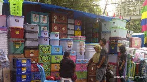 Perabot rumah tangga, borobudur, jawa tengah, indonesia. peluang usaha: SENTRA PERABOTAN RUMAH TANGGA PASAR ...