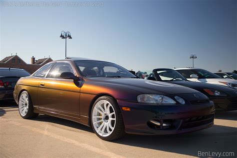 Toyota Soarer With Color Shifting Paint