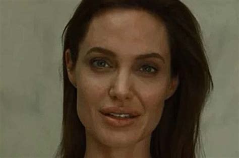 Angelina Jolie Forced To Pull Out Unbroken Premiere With Chicken Pox
