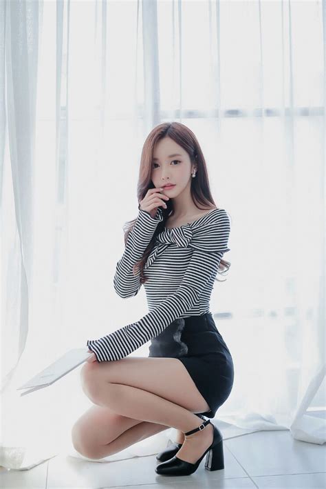 Hzyoung2oga Shared A Photo From Flipboard Fashion Korean Fashion Asian Beauty Girl