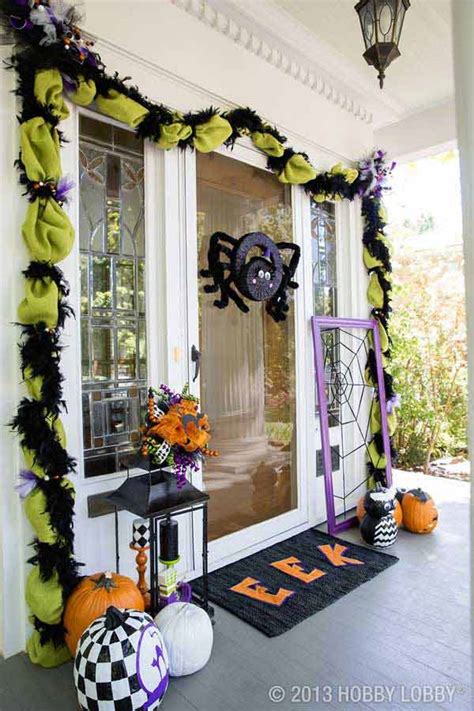 65 Awesome Halloween Front Door Decoration Ideas Scary