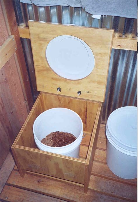 Composting Toilets An Excellent Article For An Introduction To How
