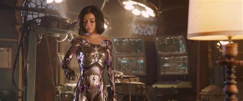 alita battle angel trailer now with a bit less creepiness the nerdy